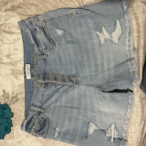 Judy blue button fly shorts size do